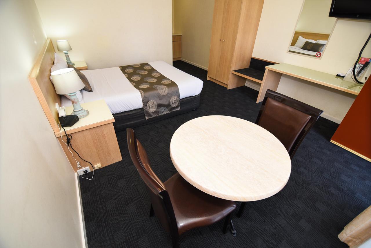 Sandown Heritage Motel Noble Park Quarto foto